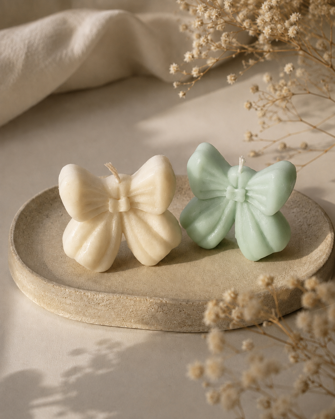 Bow candle
